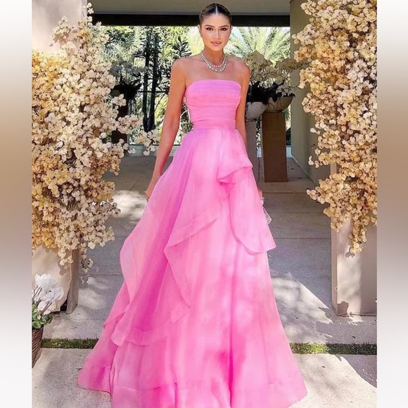 Kissprom NWT Elisa Light Pink A Line Strapless Organza Prom Dress Sz 4 - Picture 1 of 13